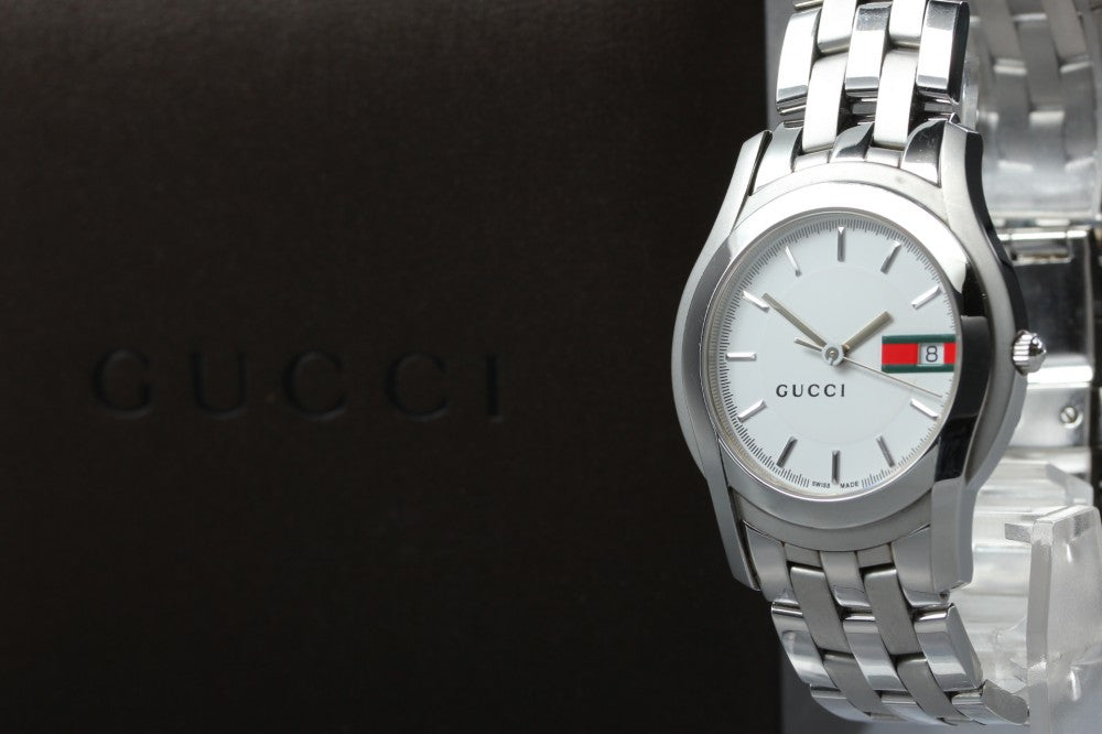 Near MINT GUCCI 5500M White Quartz 34.2mm Men's Watch