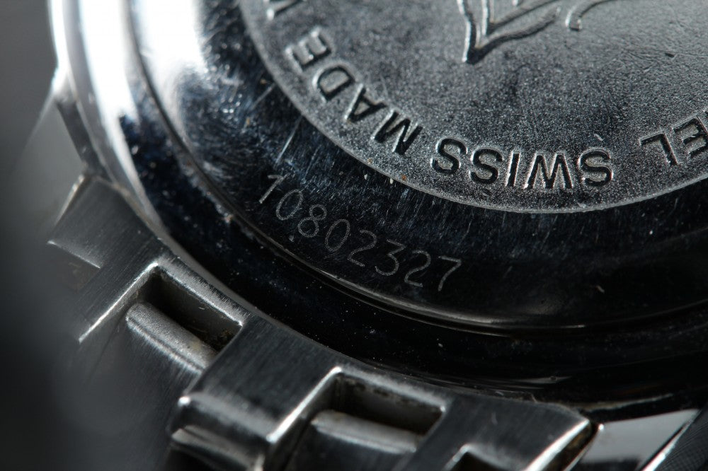 Near MINT GUCCI 5500M Black Quartz 34.2mm Men's Watch