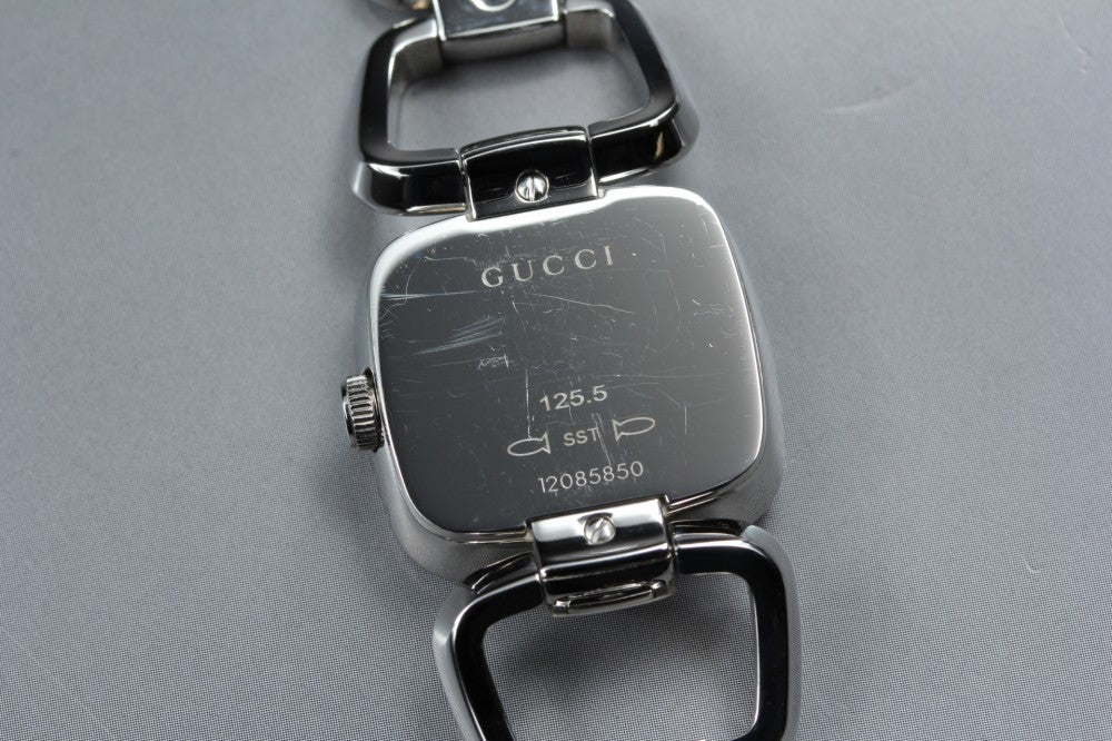 Near MINT GUCCI G Collection 125.5 Brown Quartz 23.9mm Ladies Watch