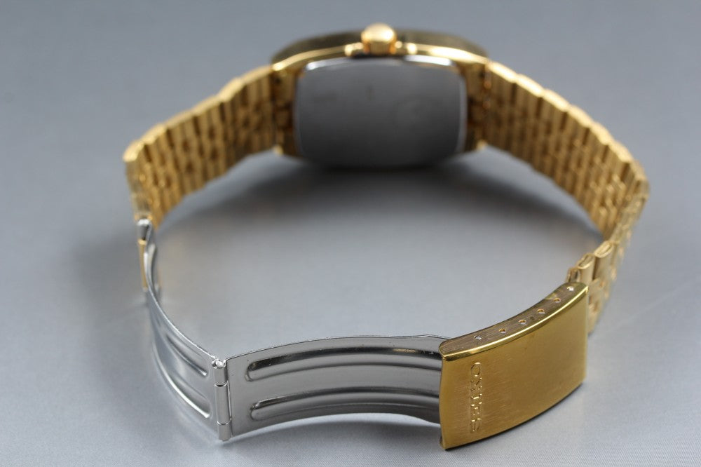 Near MINT SEIKO Chronos 5H23-5110 Gold Quartz 29.7mm Unisex Watch