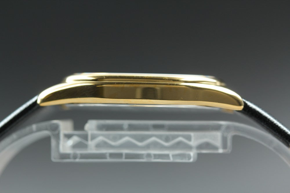 Near MINT SEIKO Chariot 5931-5500 Gold Quartz 28.6mm Men's Watch 1983