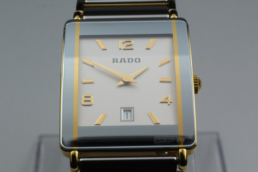 Near MINT RADO Diastar 160.0381.3 Silver Quartz 24mm Ladies Watch
