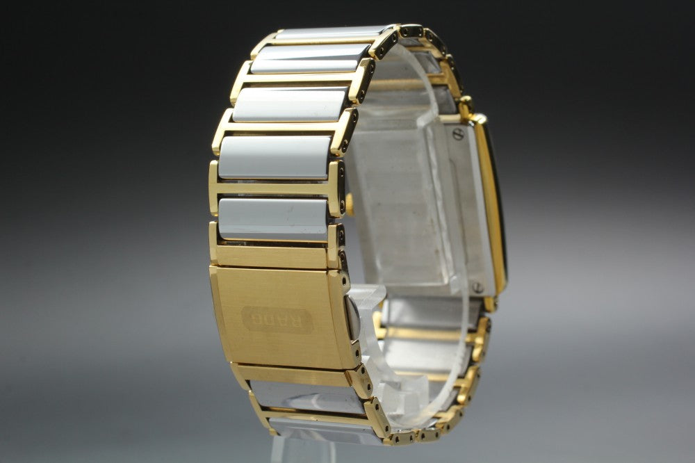 Near MINT RADO Diastar 160.0381.3 Silver Quartz 24mm Ladies Watch