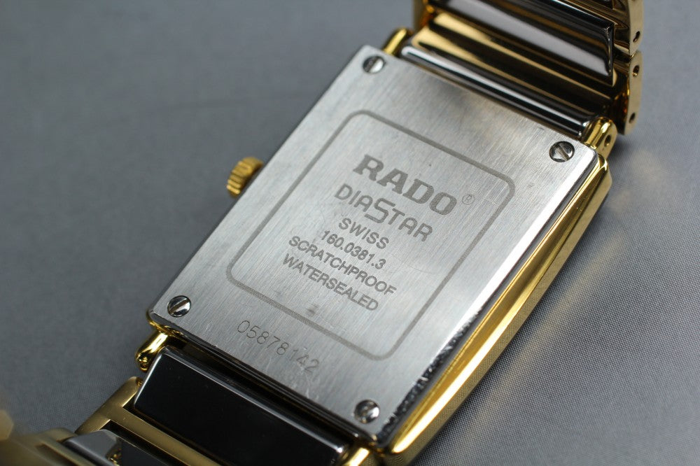 Near MINT RADO Diastar 160.0381.3 Silver Quartz 24mm Ladies Watch