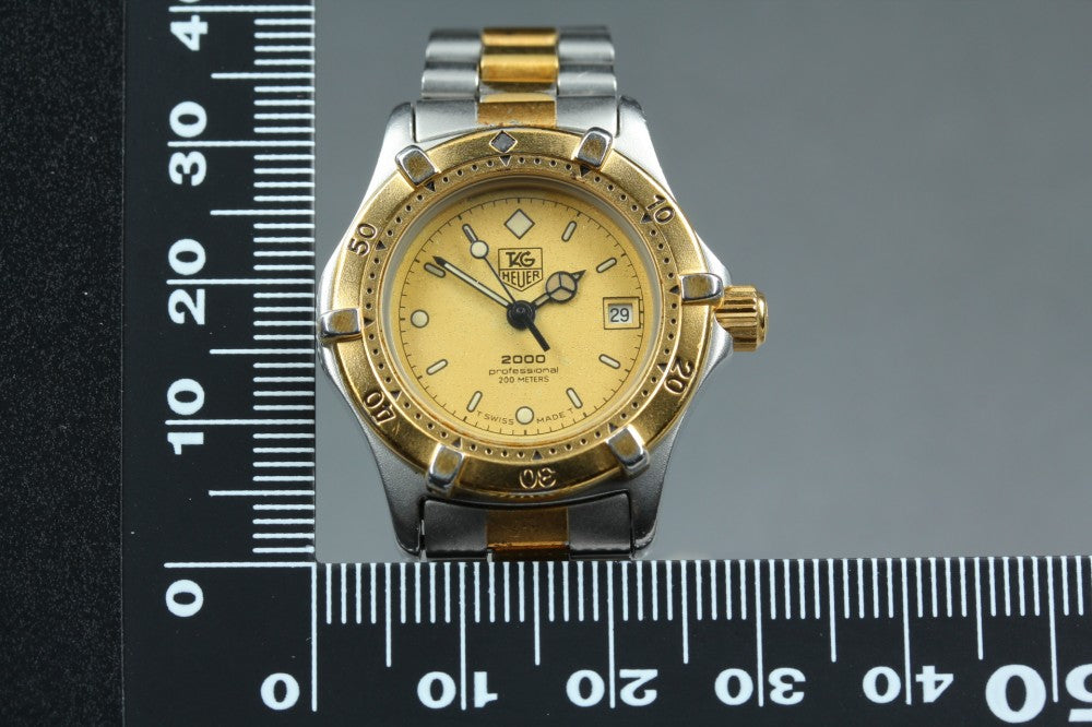 TAG Heuer 2000 Professional 964.008 Gold Quartz 27.1mm Ladies Watch