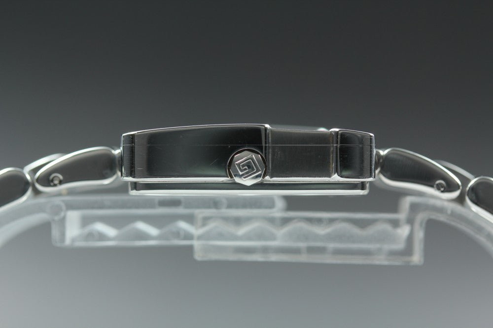 Near MINT GUCCI 3600M Black Quartz 31.3mm Men's Watch
