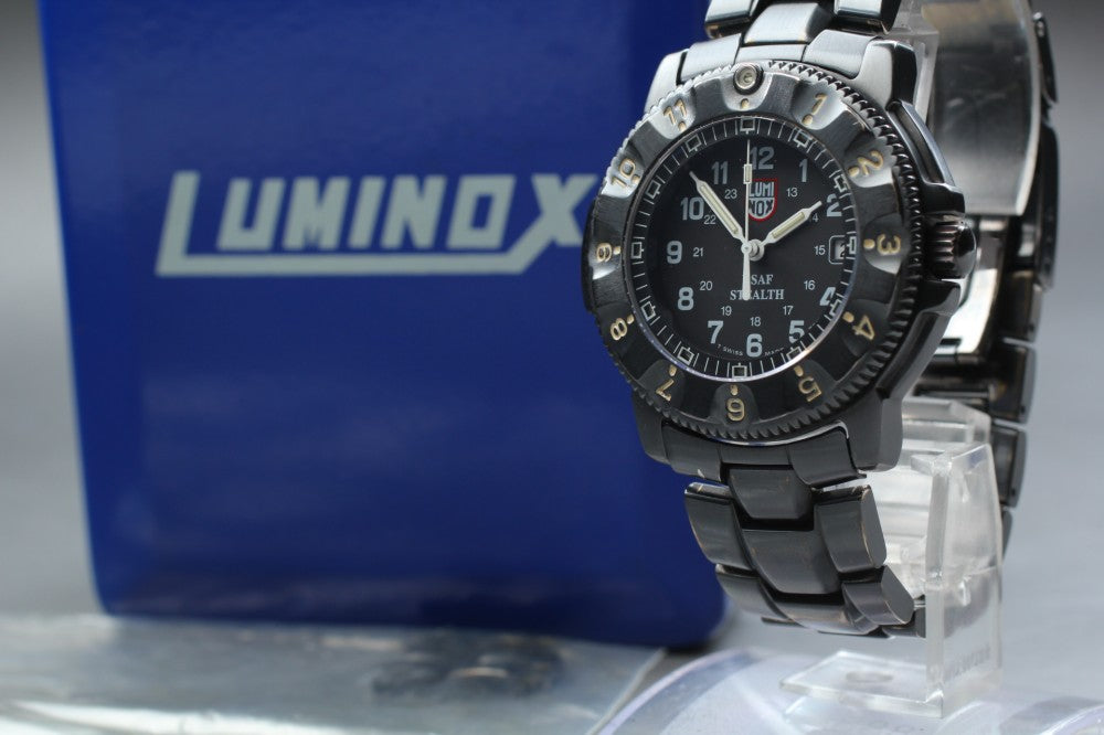 Near MINT LUMINOX F-117 NIGHTHAWK 3400 Black Quartz 39.7mm Men's Watch