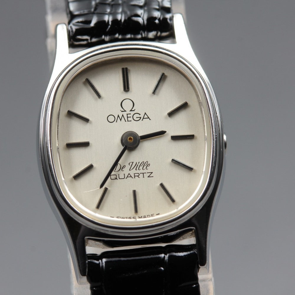 Near MINT OMEGA De Ville Cal.1353 Silver Quartz 17.6mm Ladies Watch