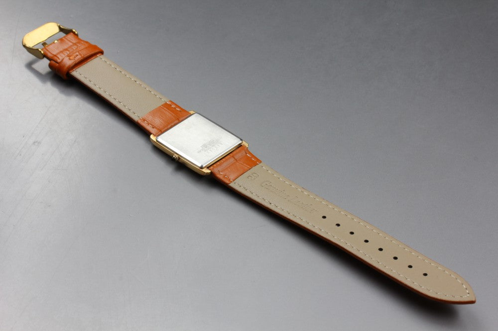 SEIKO Dolce 6030-5510 Gold Quartz 25.6mm Men's Watch 1983