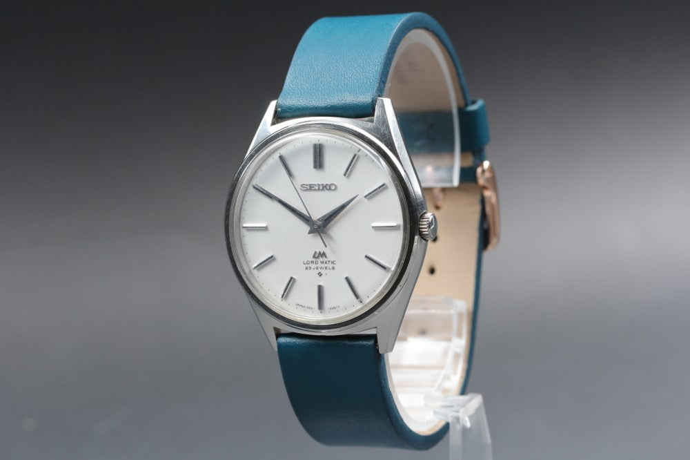 Near MINT SEIKO Lord Matic 5601-9000 Silver Auto 34.8mm Men's Watch 1970