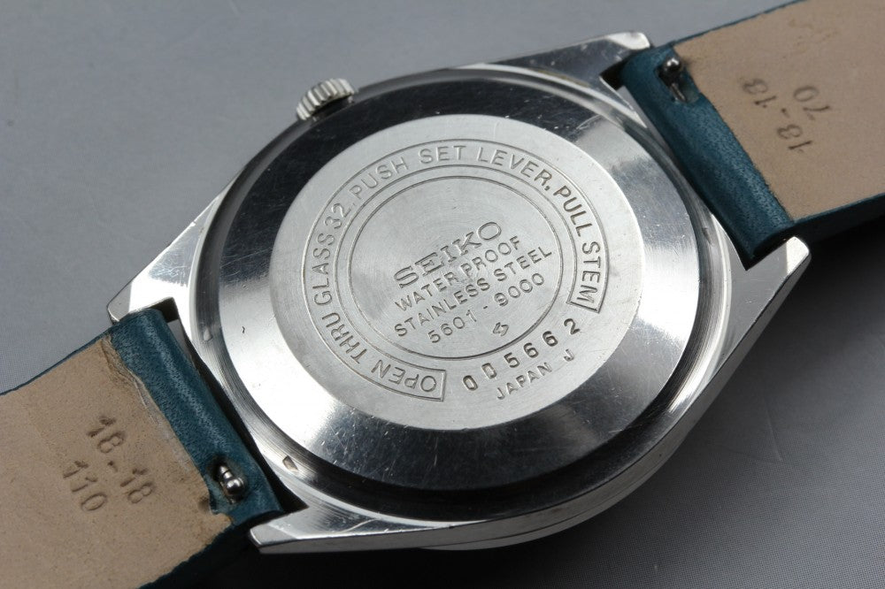 Near MINT SEIKO Lord Matic 5601-9000 Silver Auto 34.8mm Men's Watch 1970
