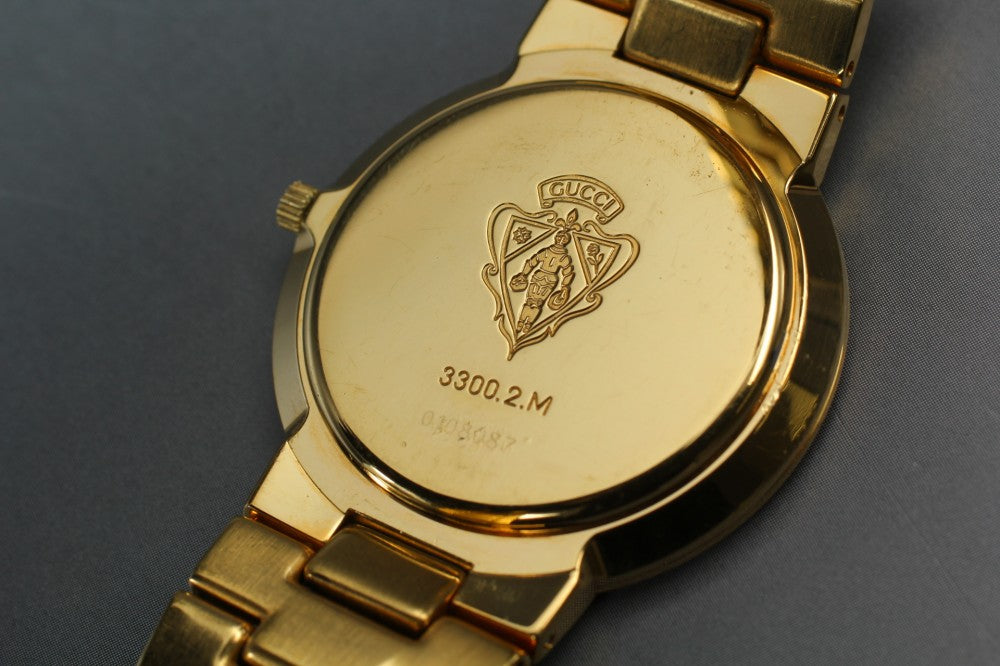 GUCCI 3300.2.M Gold Quartz 33mm Men's Watch