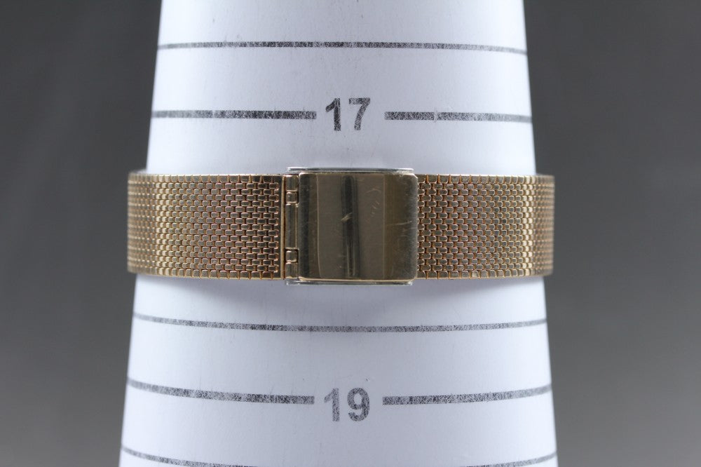 Near MINT SEIKO Dolce 7731-5090 Gold Quartz 30.4mm Men's Watch 1984