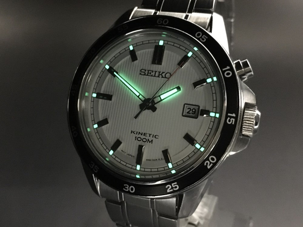 Near MINT SEIKO 5M82-0AK0 White Quartz 42.8mm Men's Watch