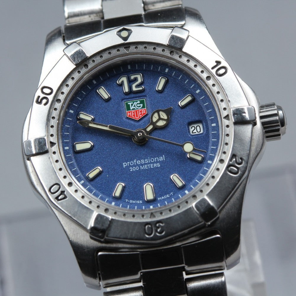Near MINT TAG Heuer 2000 Professional WK1313 Blue Quartz 29mm Ladies Watch