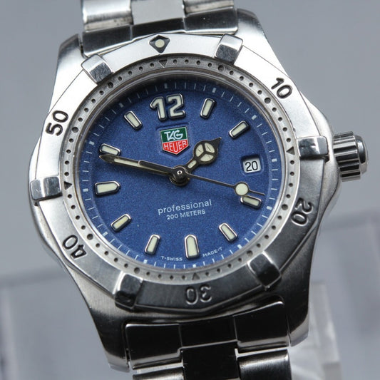 Near MINT TAG Heuer 2000 Professional WK1313 Blue Quartz 29mm Ladies Watch