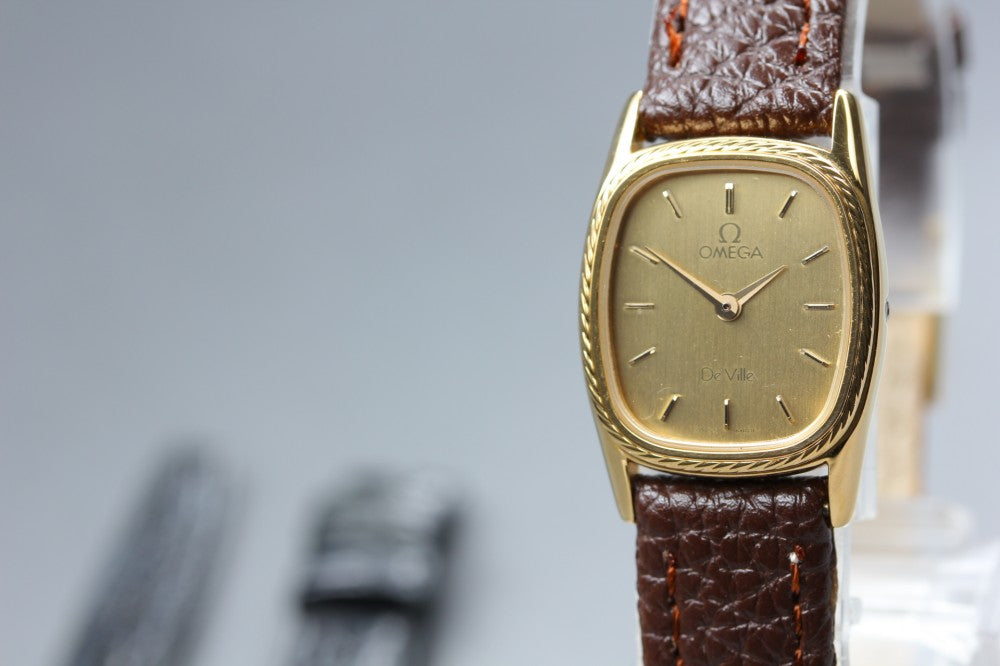 Near MINT OMEGA De Ville Cal.1387 Gold Quartz 18.7mm Ladies Watch