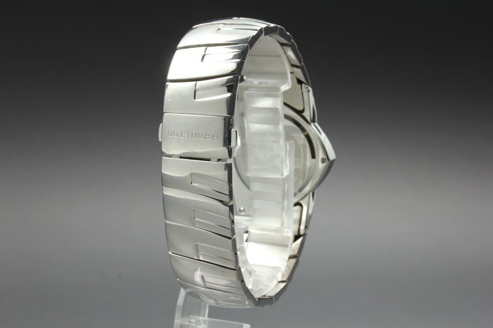 Near MINT HAMILTON Ventura H244110/H24411132 Black Quartz 32.4mm Men's Watch