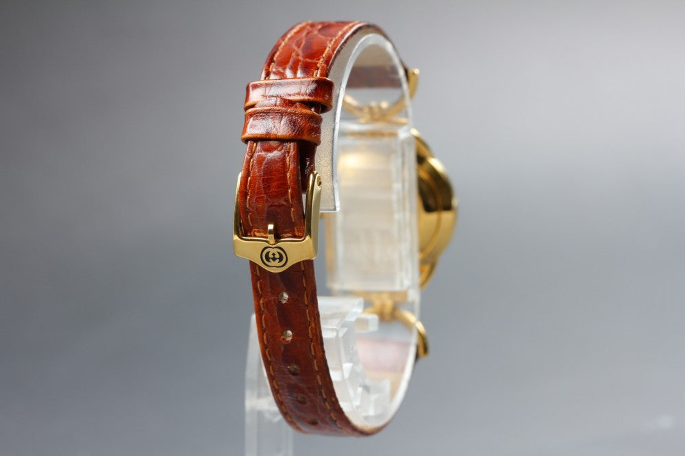 Near MINT GUCCI 6000.2.L Gold Quartz 22.9mm Ladies Watch