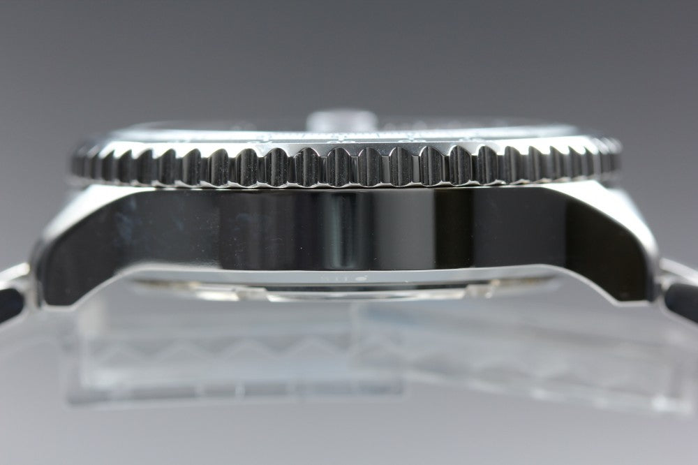 MINT SEIKO NASA SPINOFF Silver Quartz 42.3mm Men's Watch
