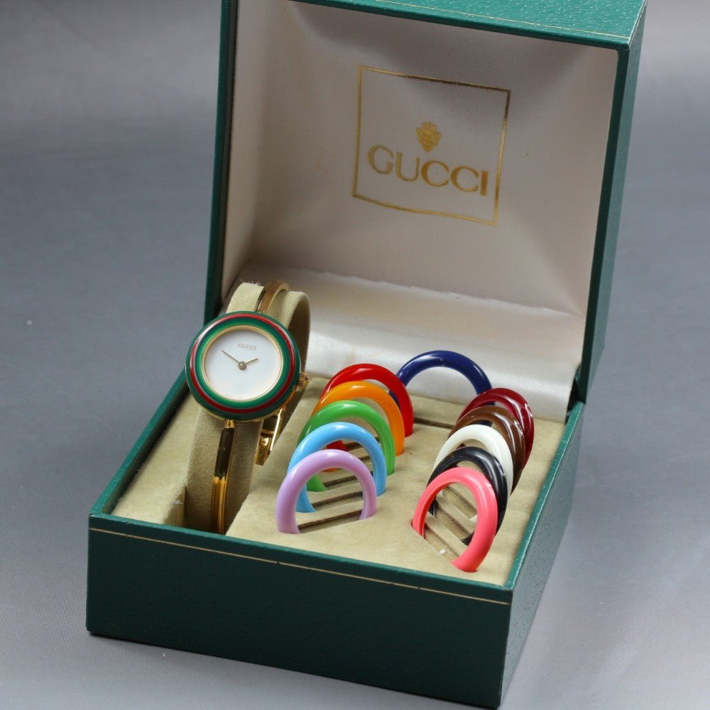 Near MINT GUCCI 11/12.2 White Quartz 25.7mm Ladies Watch