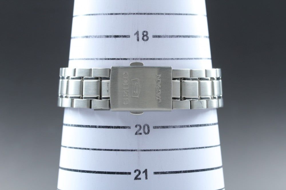 Near MINT SEIKO 5 7S26-02W0 White Auto 37.9mm Men's Watch