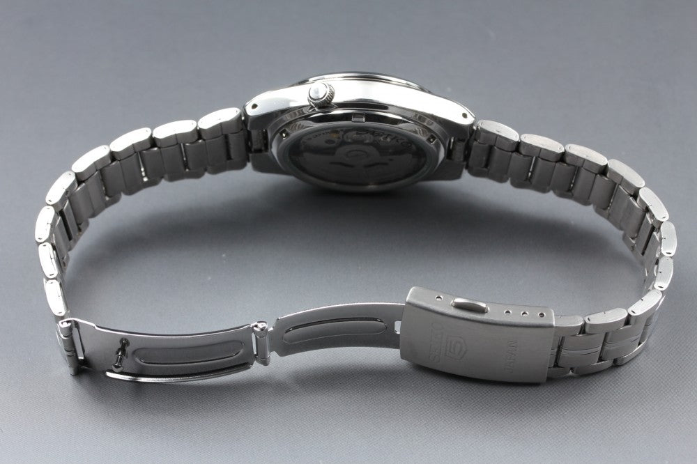 Near MINT SEIKO 5 SNK559/7S26-02C0 White Auto 35.4mm Men's Watch
