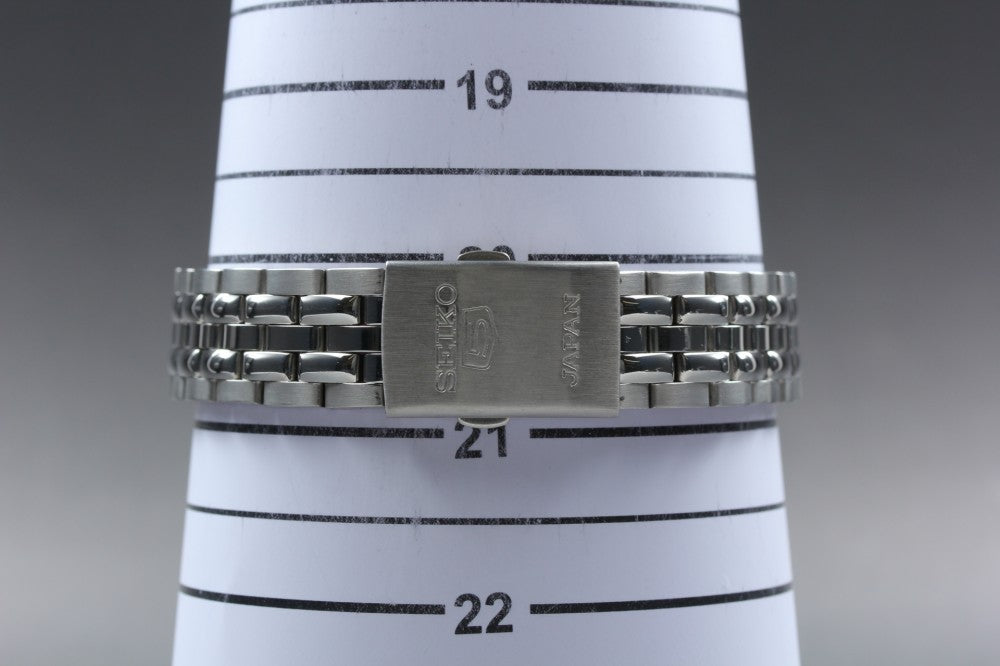 Near MINT SEIKO 5 7S26-02V0 White Auto 34.2mm Men's Watch