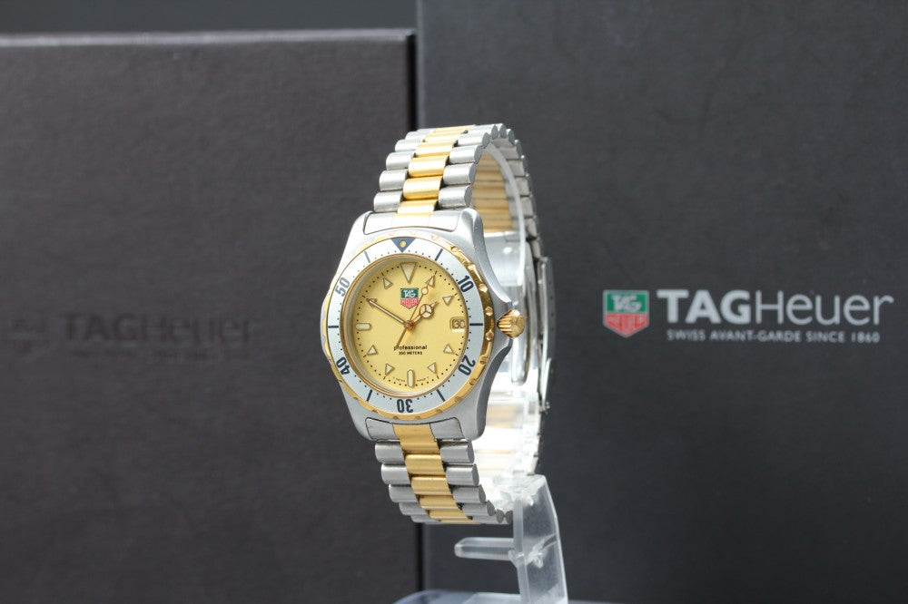 Near MINT TAG Heuer 2000 Professional 974.006R-2 Gold Quartz 37.6mm Men's Watch