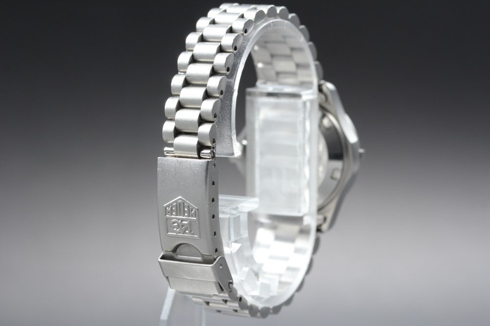Near MINT TAG Heuer 2000 Professional 962.008F Black Quartz 27.5mm Ladies Watch