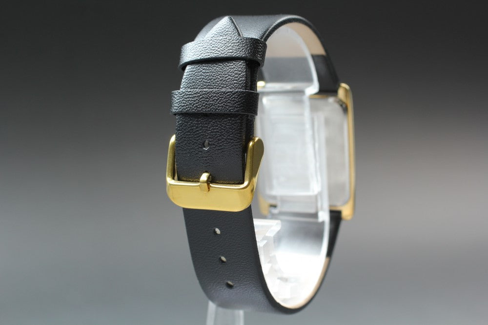 Near MINT SEIKO Dolce 6020-5460 Gold Quartz 26mm Men's Watch 1980
