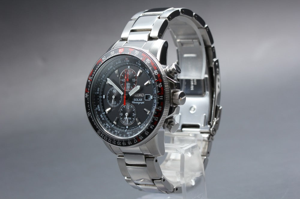 Near MINT SEIKO Solar Chronograph V172-0AC0 Black Solar 41.8mm Men's Watch