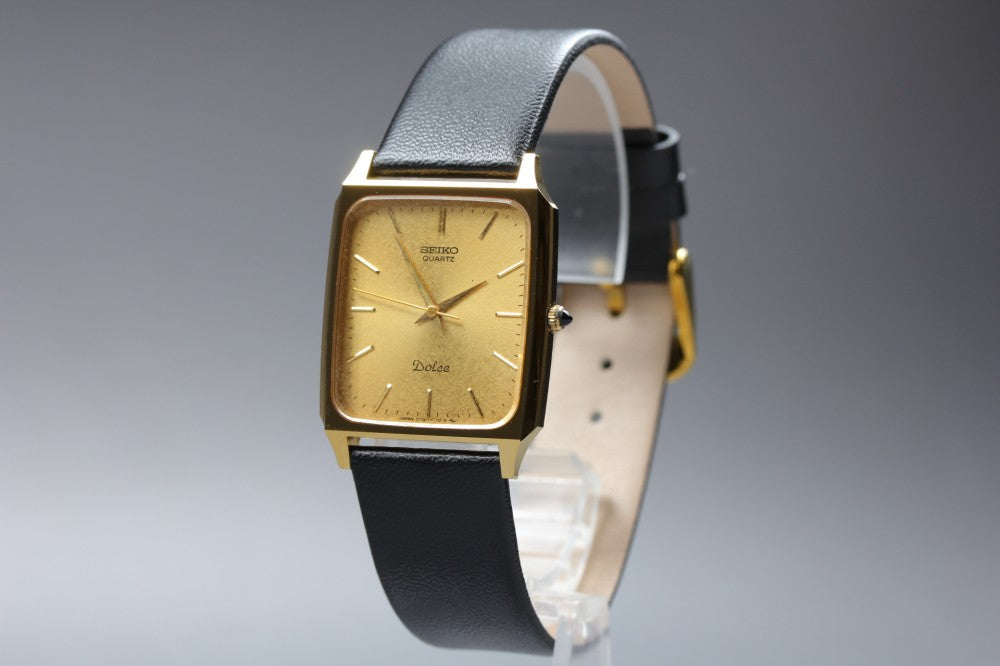 Near MINT SEIKO Dolce 7731-5110 Gold Quartz 36.9mm Men's Watch 1984