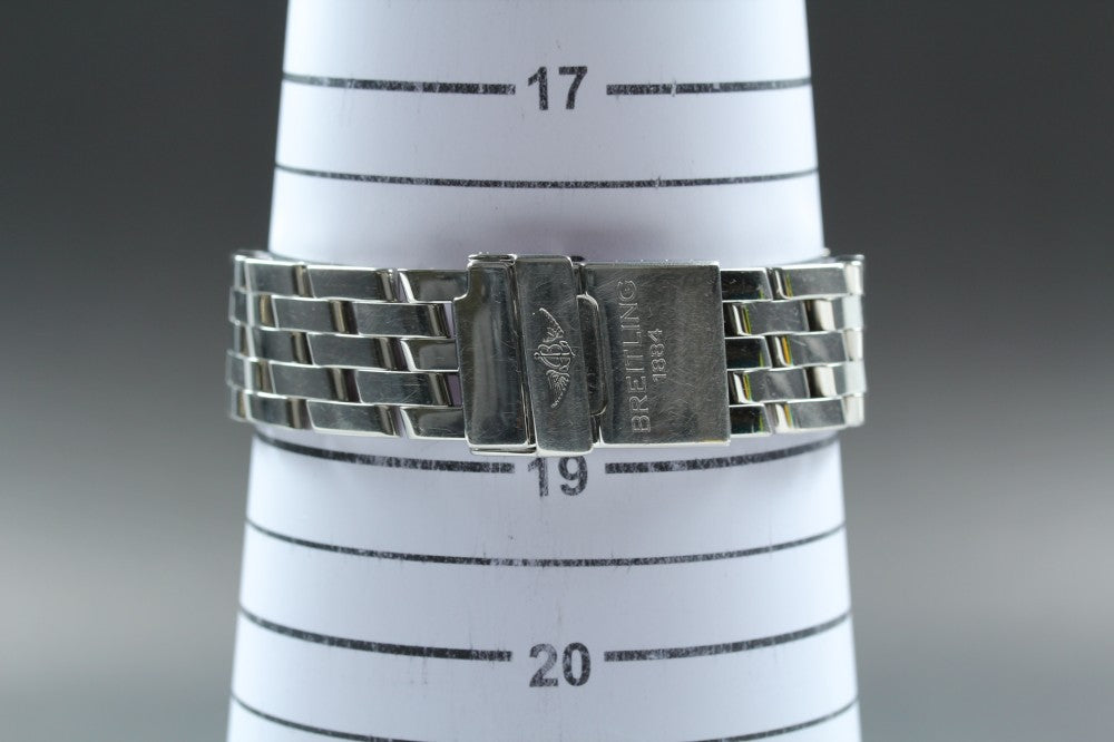 Near MINT BREITLING Chronomat A13050 Silver Auto 37.2mm Men's Watch