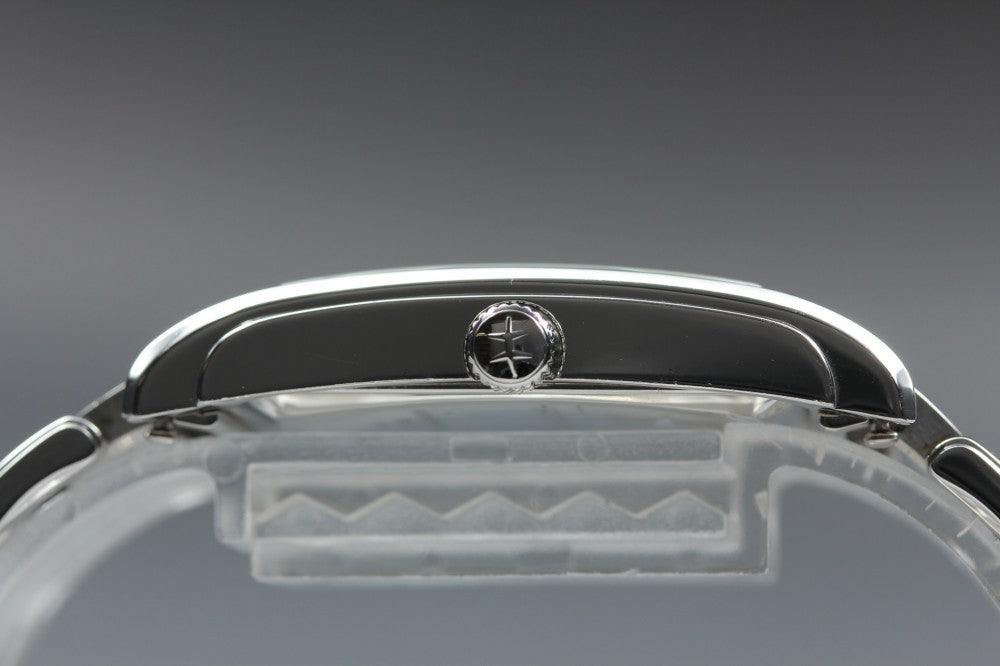 Near MINT HAMILTON Ardmore H114210 Silver Quartz 23.3mm Ladies Watch