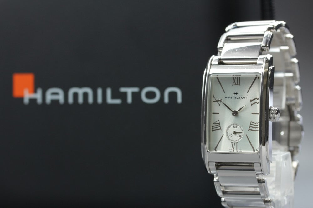 Near MINT HAMILTON Ardmore H114210 Silver Quartz 23.3mm Ladies Watch