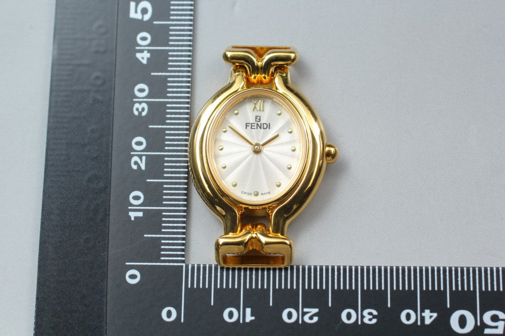 Near MINT FENDI 640L Silver Quartz 25.5mm Ladies Watch