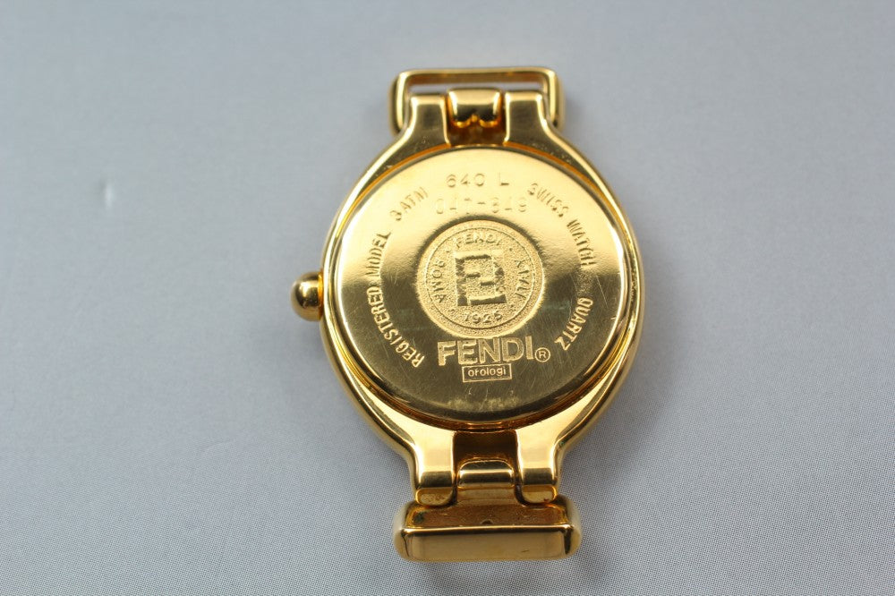 Near MINT FENDI 640L Silver Quartz 25.5mm Ladies Watch