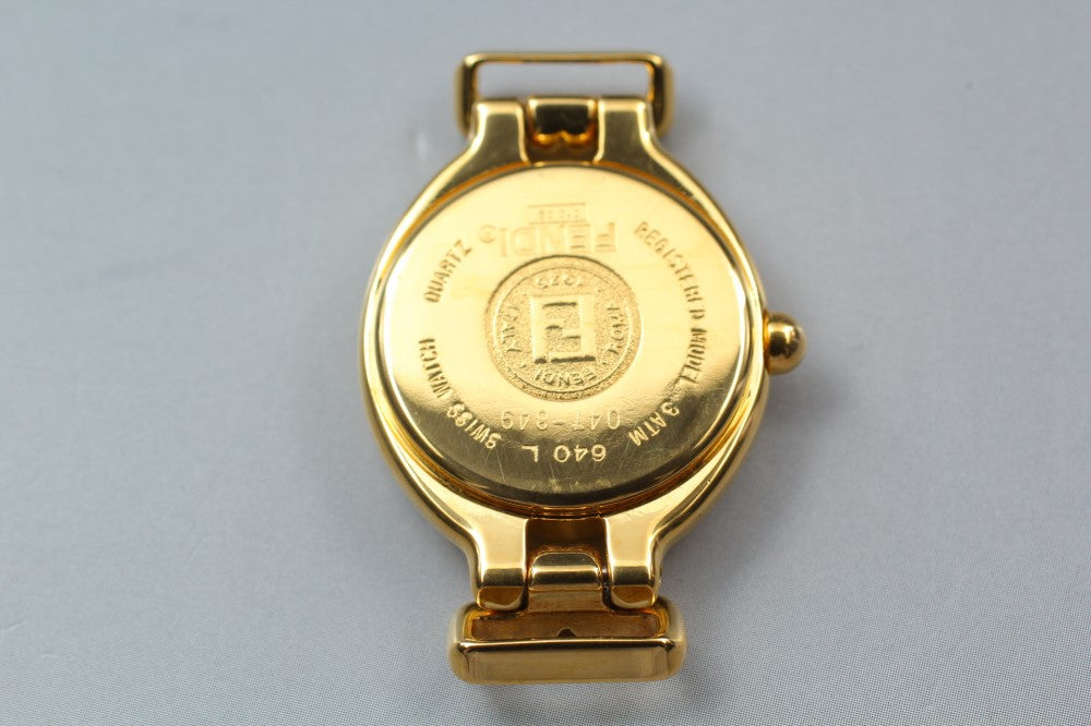 Near MINT FENDI 640L Silver Quartz 25.5mm Ladies Watch