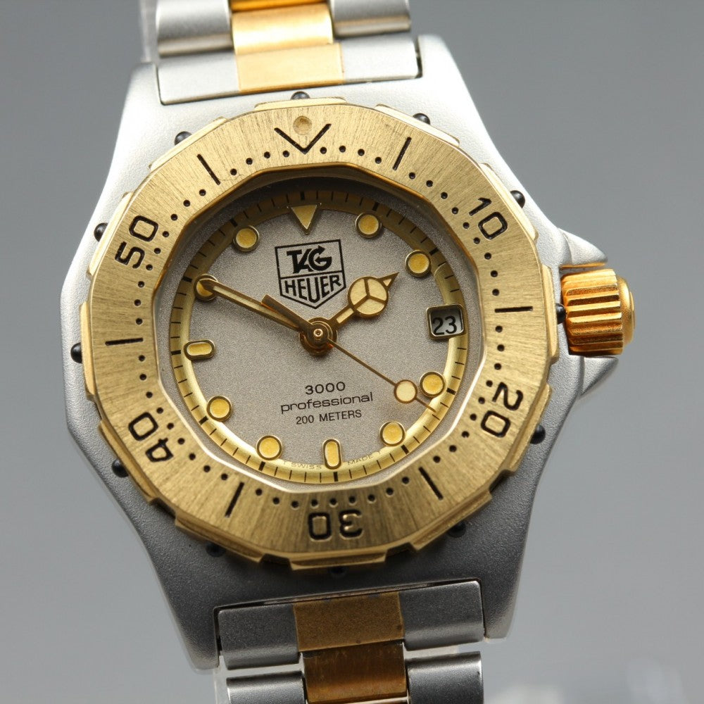 Near MINT TAG Heuer 3000 Professional 934.208 Gold Quartz 27.5mm Ladies Watch