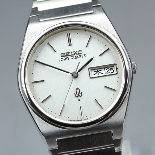 Near MINT SEIKO Lord Quartz 8243-7000 Silver Quartz 33.6mm Men's Watch 1979