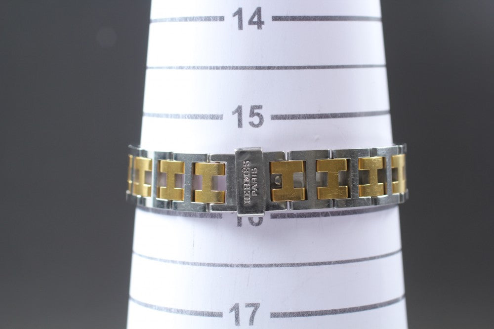 Near MINT HERMES Clojure CR1.220 White Quartz 17.9mm Ladies Watch