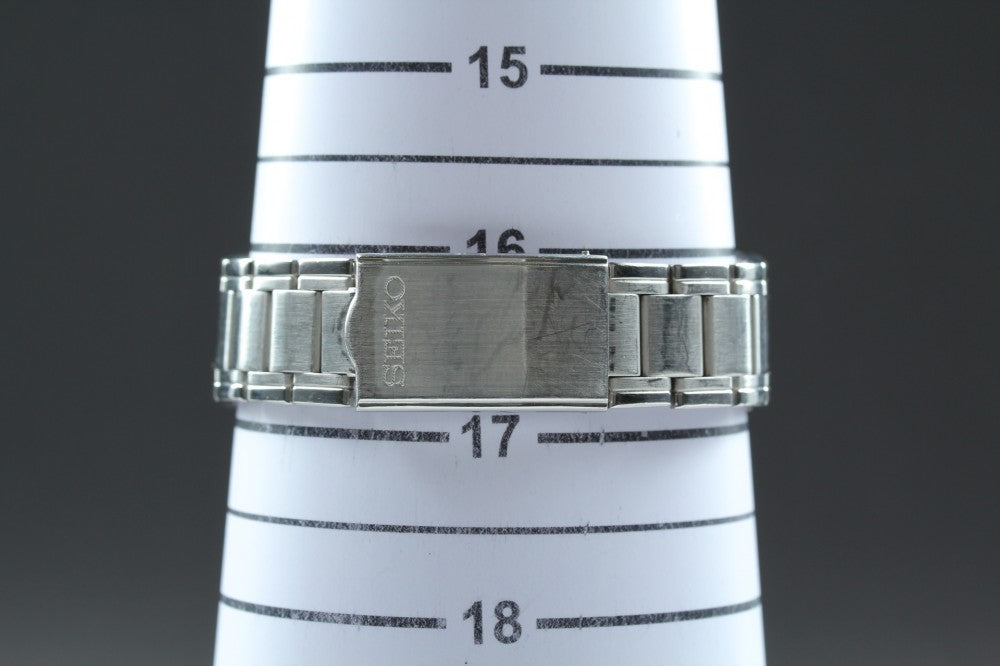 Near MINT SEIKO 5 7S26-01F0 Silver Auto 33.9mm Men's Watch