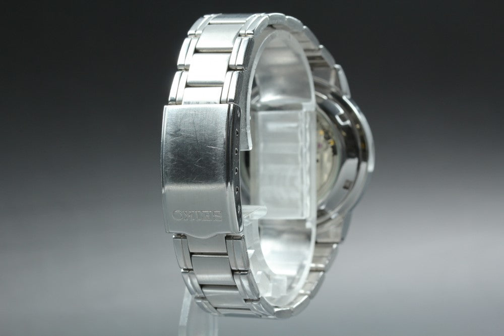 Near MINT SEIKO 5 7S26-01F0 Silver Auto 33.9mm Men's Watch