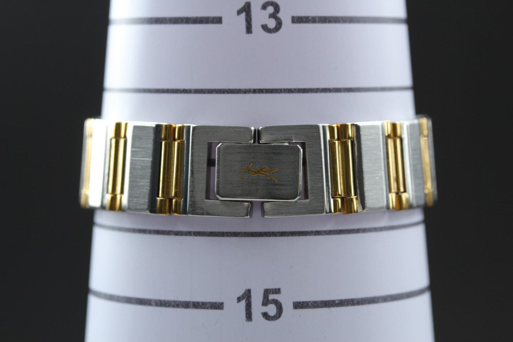 Near MINT Yves Saint Laurent 5420-F47602 White Quartz 16.7mm Ladies Watch