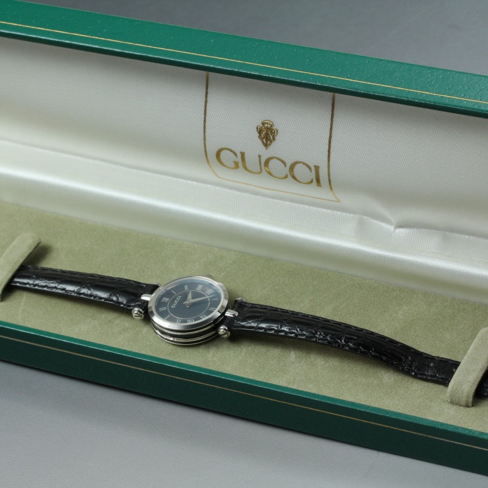 Near MINT GUCCI 2040L Black Quartz 21.4mm Ladies Watch
