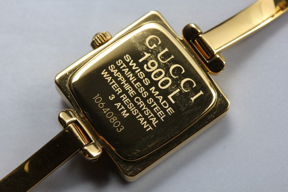 Near MINT GUCCI 1900L Gold Quartz 19.6mm Ladies Watch