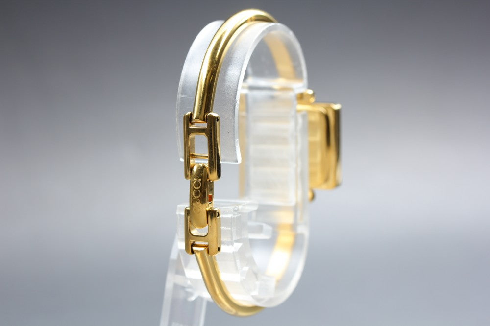 Near MINT GUCCI 1900L Gold Quartz 19.6mm Ladies Watch