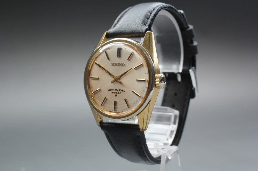 SEIKO Lord Marvel 5740-8000 Gold Manual 33.9mm Men's Watch 1969