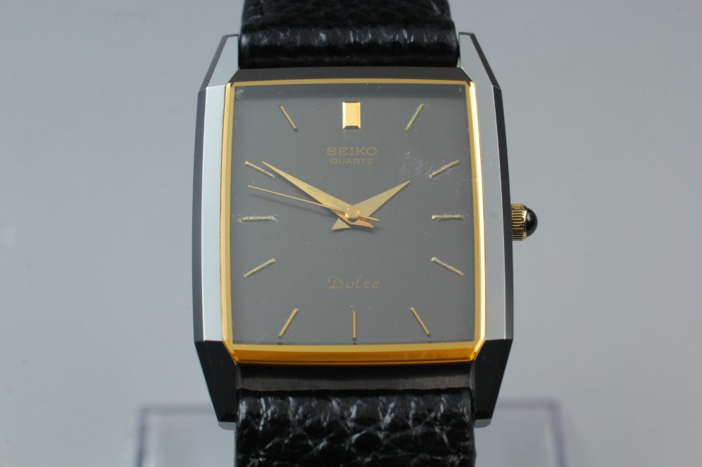 Near MINT SEIKO Dolce 7321-5710 Black Quartz 25.2mm Men's Watch 1987
